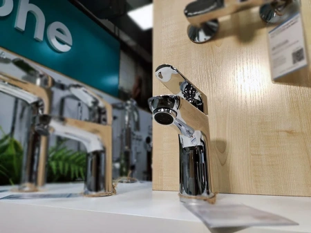 Фото смеситель для раковины hansgrohe vernis shape 71561000