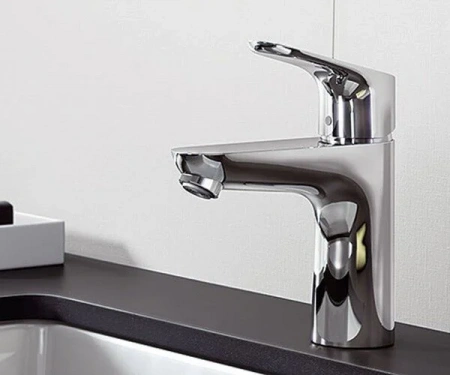 Фото смеситель для раковины hansgrohe focus 31621000