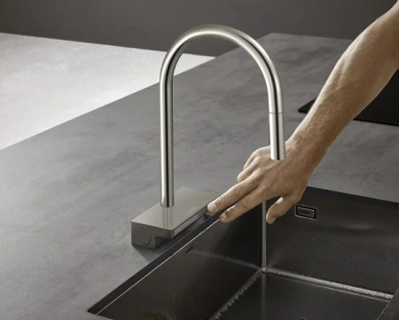 Фото смеситель для кухонной мойки hansgrohe aquno select 73831800