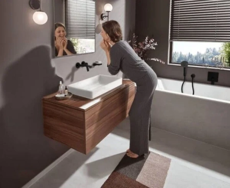 Фото смеситель для раковины hansgrohe vivenis 75050670