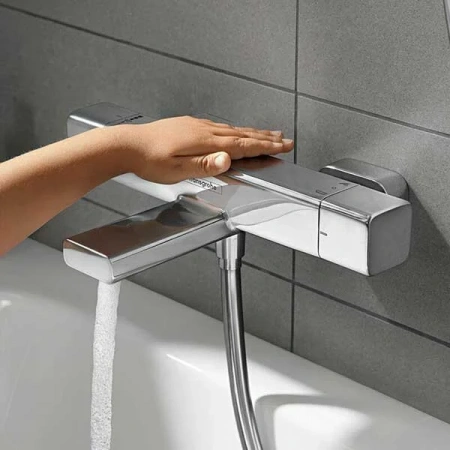Фото термостатический смеситель для ванны hansgrohe ecostat e 15774000
