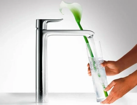 Фото смеситель для раковины hansgrohe metris 31082000_vstvo