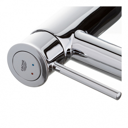 Фото смеситель для раковины grohe bauclassic 23162000