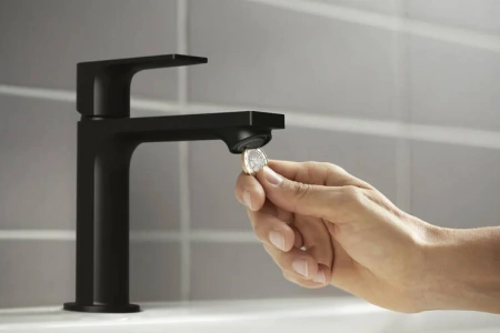 Фото смеситель для раковины hansgrohe rebris e 72559670