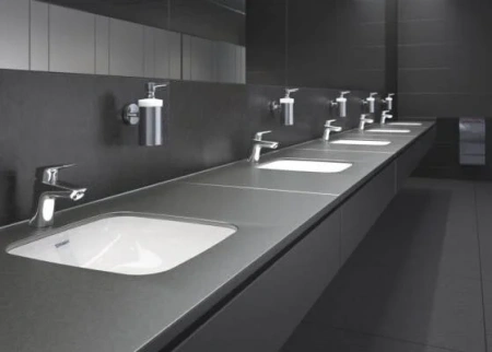 Фото смеситель для раковины hansgrohe logis 71072000