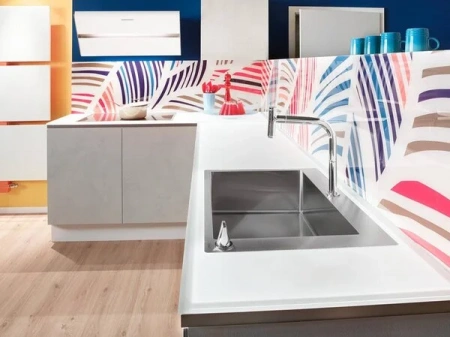 Фото смеситель для кухонной мойки hansgrohe metris select 73804000_vstvo