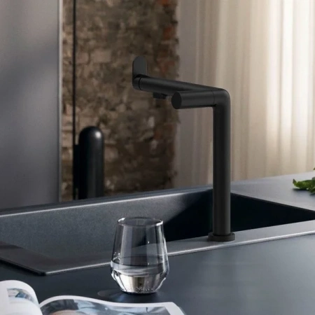 Фото смеситель для кухонной мойки hansgrohe aqittura sodasystem 76810670