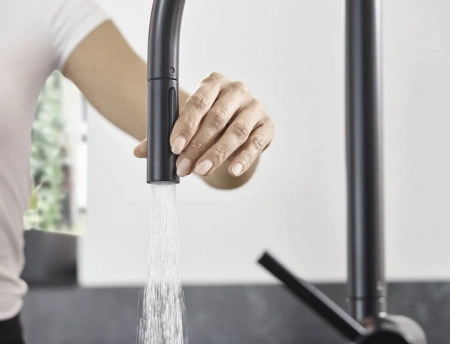 Фото смеситель для кухонной мойки hansgrohe talis 72801670