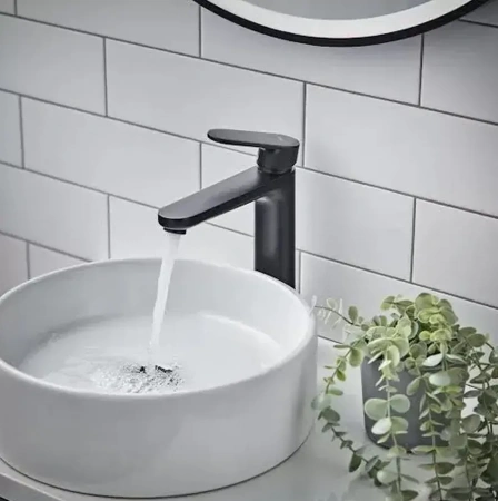 Фото смеситель для раковины hansgrohe vernis blend 71582670