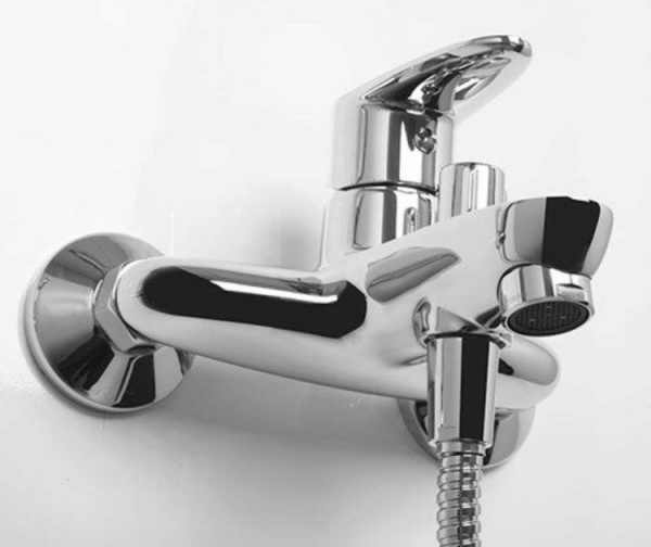 Фото смеситель для ванны wasserkraft leine 3501