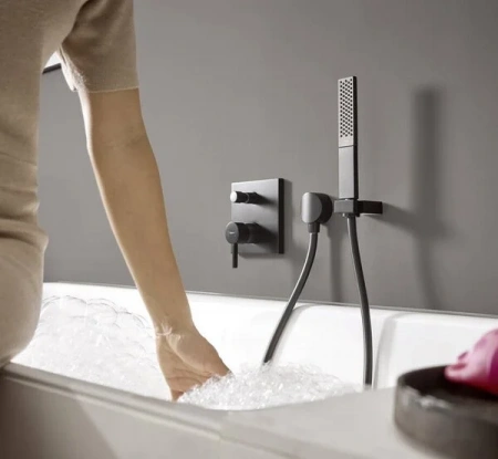 Фото смеситель для ванны hansgrohe finoris 76416670