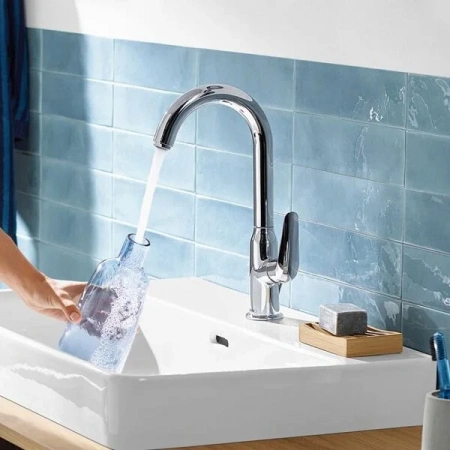Фото смеситель для раковины hansgrohe novus 71126000_vstv