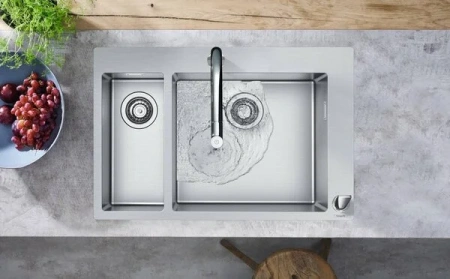 Фото смеситель для кухонной мойки hansgrohe metris select 73804000_vstvo