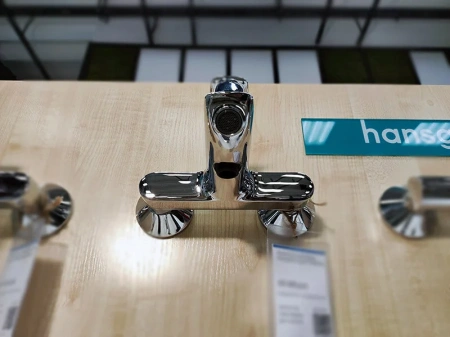 Фото смеситель для ванны hansgrohe logis 71400000_otu
