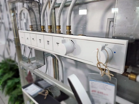 Фото термостатический смеситель для душа hansgrohe rainselect 15384700