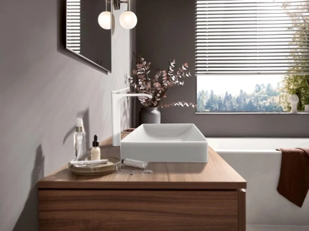 Фото смеситель для раковины hansgrohe vivenis 75040700_vstvo