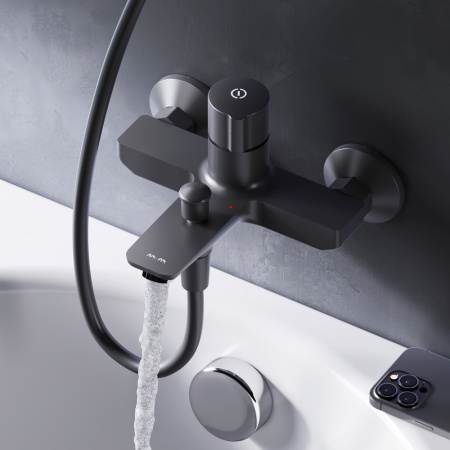 Фото смеситель для ванны am.pm x-joy black edition f85a10522