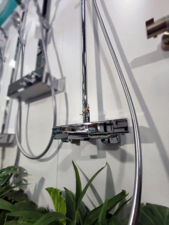 Фото душевая стойка hansgrohe croma select e 27687000