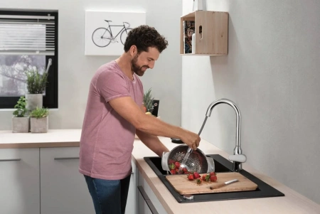 Фото смеситель для кухонной мойки hansgrohe focus 71800000